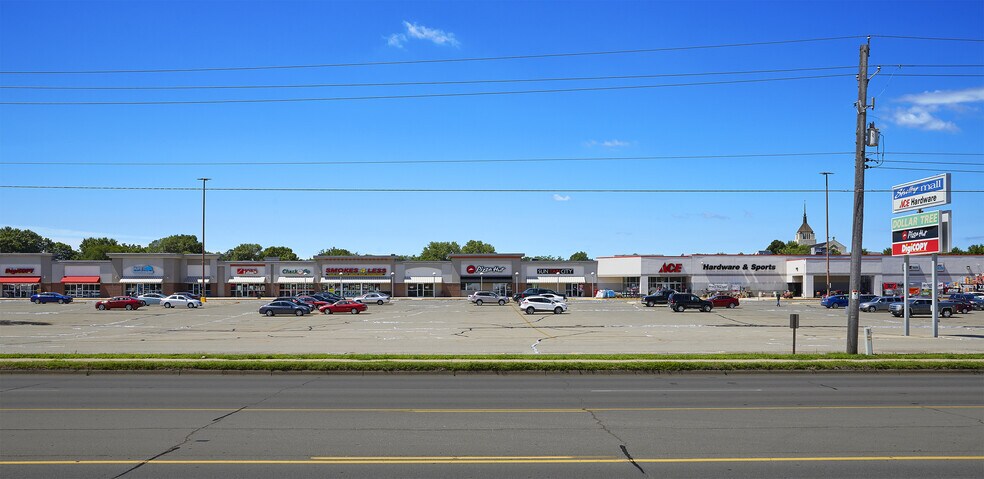 4300 Mormon Coulee Rd, La Crosse, WI à louer - Photo de l’immeuble – Image 2 sur 3
