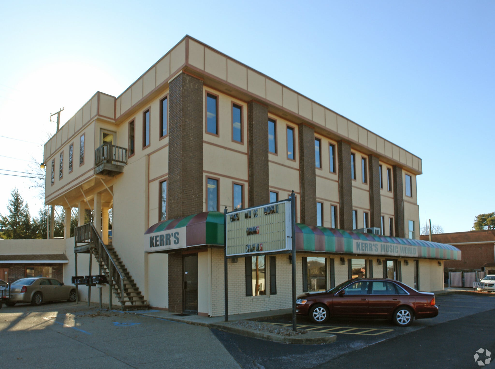 5505 Us-60 E, Huntington, WV à louer Photo principale– Image 1 sur 5
