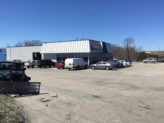 Plus de détails pour 82 Boston Post Rd, Waterford, CT - Industriel/Logistique à louer