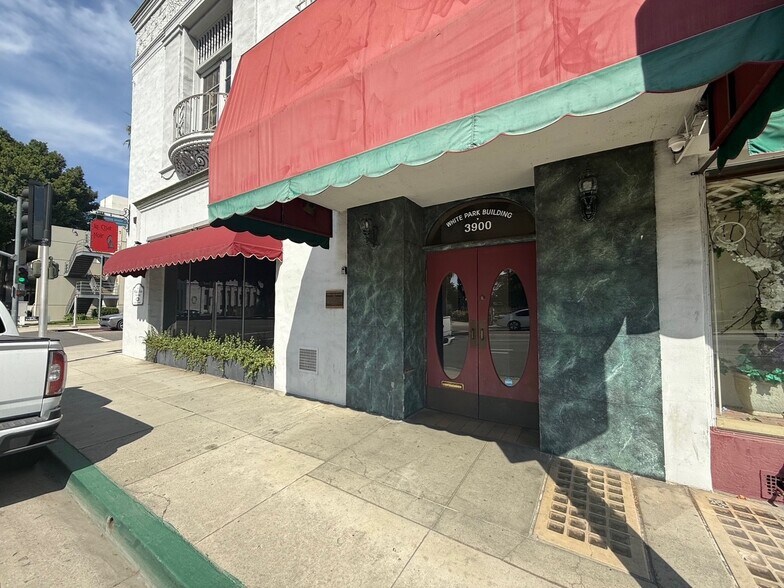 3900 Market St, Riverside, CA à louer - Photo de l’immeuble – Image 3 sur 4