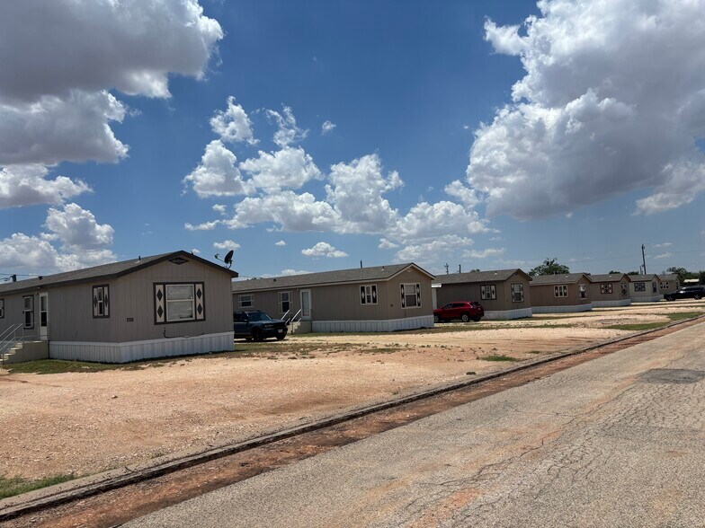 Snyder Mobile Home Park portefeuille de 2 biens à vendre sur LoopNet.fr - Photo de l’immeuble – Image 2 sur 17