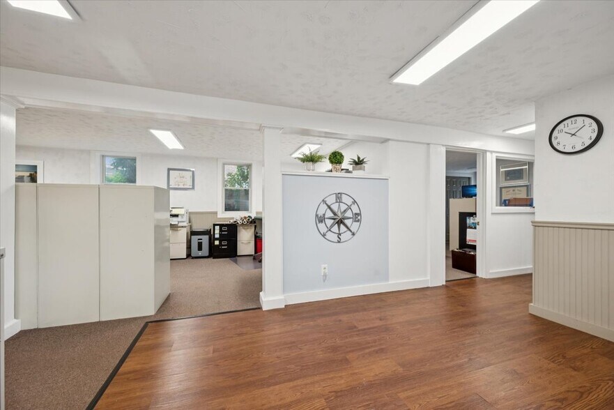 192 Central Ave, Stirling, NJ à louer - Photo de l’immeuble – Image 3 sur 8