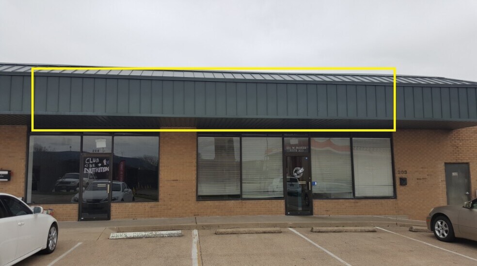 1151 W Parker Rd, Plano, TX à louer - Photo de l’immeuble – Image 2 sur 2