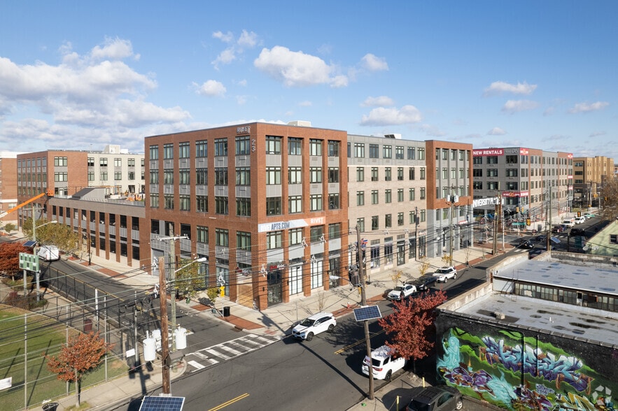 26 University Place Blvd, Jersey City, NJ à louer - Aérien – Image 3 sur 39