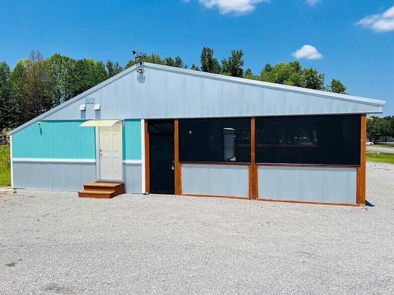 128 Airport Rd, Jamestown, KY à vendre - Photo de l’immeuble – Image 3 sur 36