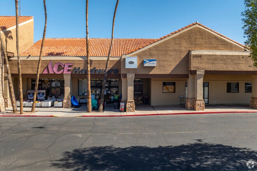9666 E Riggs Rd, Sun Lakes, AZ à louer - Photo de l’immeuble – Image 3 sur 10