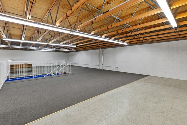 360 Spedding Crt, Kelowna, BC V1X 7K9 - Lot 4 - - Photo intérieure - Image 1 of 10