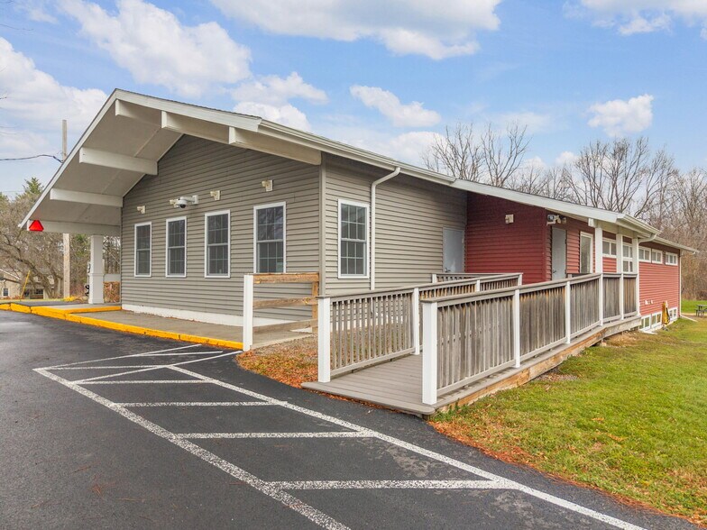 4956 NY-30, Schoharie, NY à vendre - Photo de l’immeuble – Image 2 sur 47