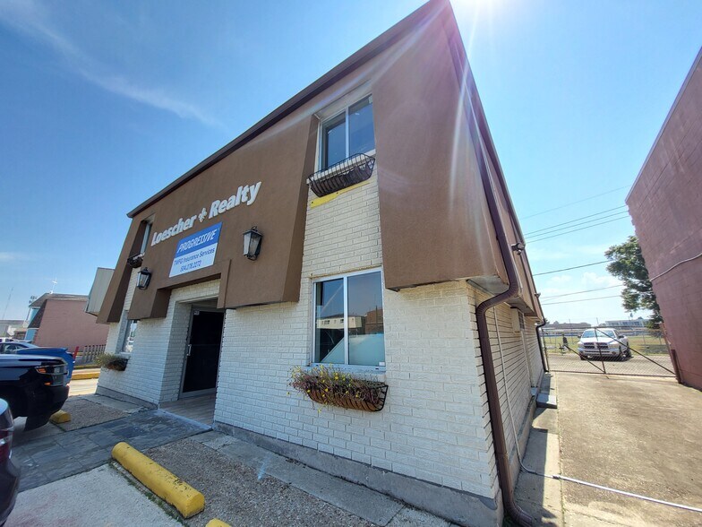 3003 Jean Lafitte Pky, Chalmette, LA à vendre - Photo de l’immeuble – Image 2 sur 8
