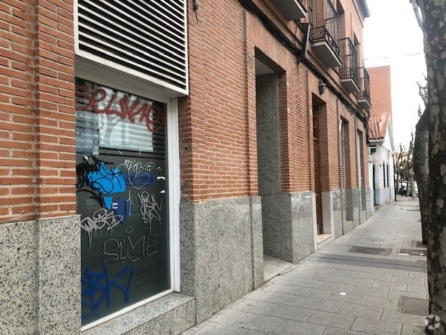 Local commercial dans Villaviciosa de Odón, Madrid à vendre Photo intérieure– Image 1 sur 2