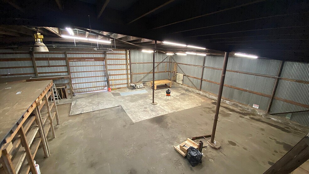 203 E Chestnut St, Centralia, WA à louer - Photo intérieure – Image 2 sur 6