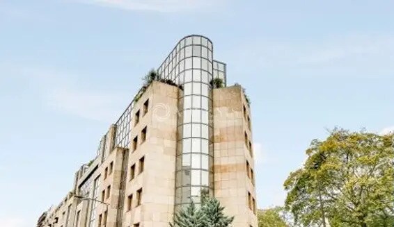 Bureau dans Boulogne-Billancourt à louer - Photo de l’immeuble – Image 1 sur 9