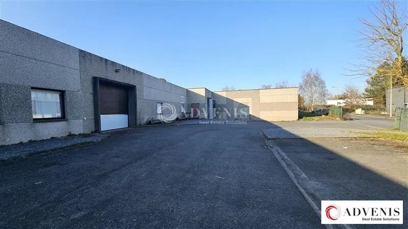 Industriel/Logistique dans Halluin à louer - Photo de l’immeuble – Image 1 sur 8