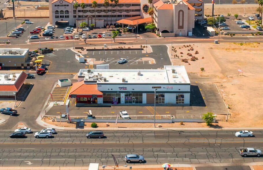 5131 W Mcdowell Rd, Phoenix, AZ à louer - Photo principale – Image 1 sur 5