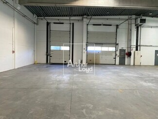 Plus de détails pour Local d'activités à louer