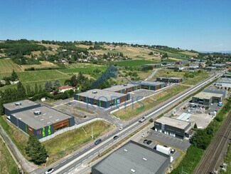 Plus de détails pour Local commercial à louer