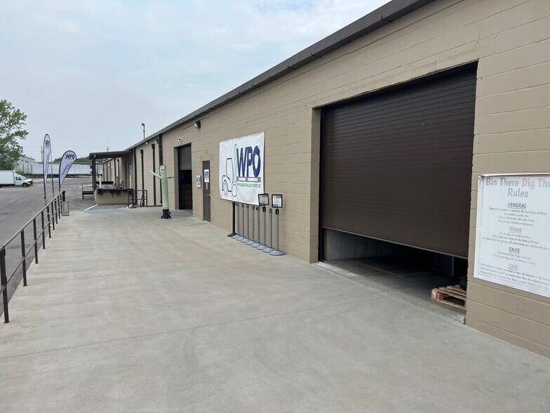 216 Hartmann Dr, Lebanon, TN à louer - Photo de l’immeuble – Image 2 sur 11