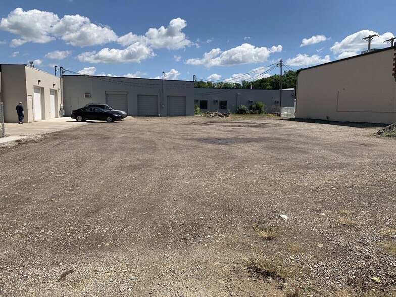 1506 Springfield St, Dayton, OH à louer - Photo de l’immeuble – Image 3 sur 10