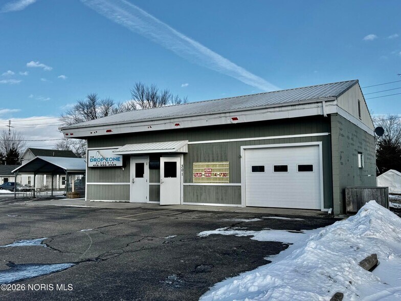 301 S Defiance St, Stryker, OH à vendre - Photo de l’immeuble – Image 2 sur 35