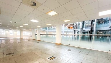 1 Queen St, Bristol à louer Photo intérieure– Image 1 sur 4