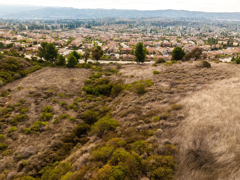 4225 Fairmont Blvd, Yorba Linda, CA à vendre - Photo de l’immeuble – Image 3 sur 14