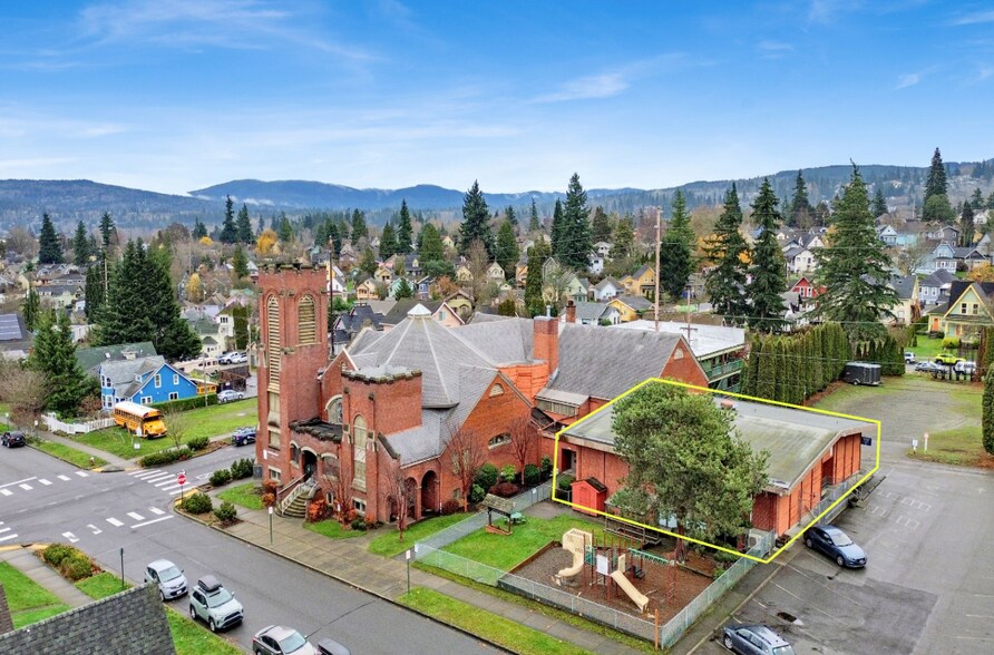 1326 N Garden St, Bellingham, WA à louer - Photo de l’immeuble – Image 1 sur 11