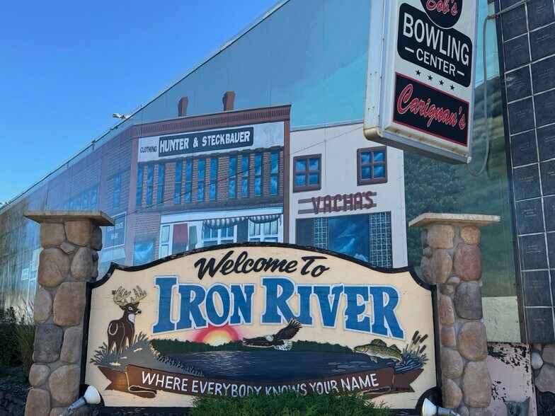 68290 S Main St, Iron River, WI à vendre - Photo de l’immeuble – Image 3 sur 60