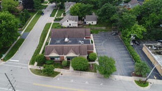 Plus de détails pour 301 W Railroad Ave, Bartlett, IL - Local commercial à vendre