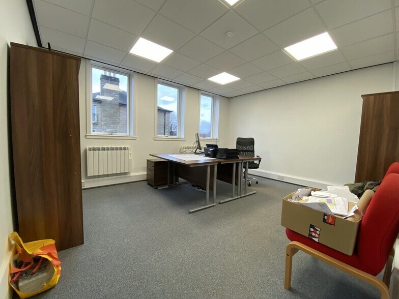 Marshall Pl, Perth à louer - Photo de l’immeuble – Image 3 sur 5