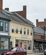 27 Main St, Concord, MA à louer Photo intérieure– Image 2 sur 5