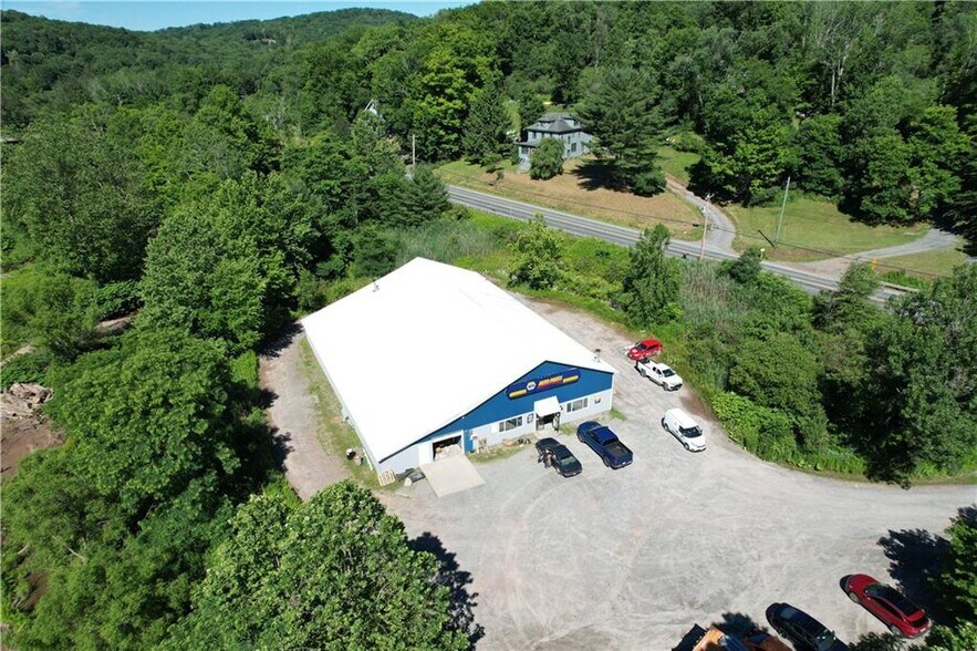 4547 State Route 52, Jeffersonville, NY à vendre - Photo de l’immeuble – Image 2 sur 36