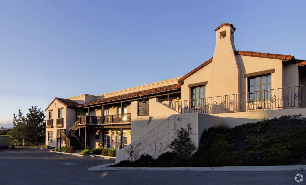 10 Harris Ct, Monterey, CA à vendre - Photo de l’immeuble – Image 3 sur 31