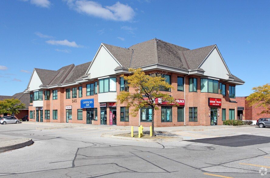 545 N Rivermede Rd, Vaughan, ON à louer - Photo de l’immeuble – Image 3 sur 7