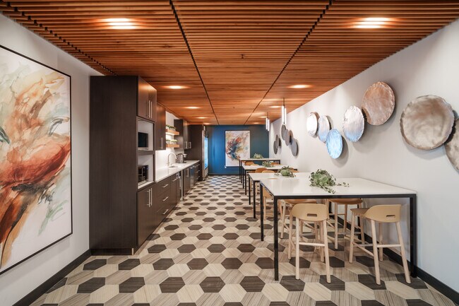 Plus de détails pour 2551 San Ramon Valley Blvd, San Ramon, CA - Bureau à louer