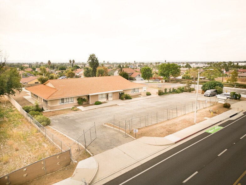 24693 Ironwood Ave, Moreno Valley, CA à louer - Photo de l’immeuble – Image 1 sur 67