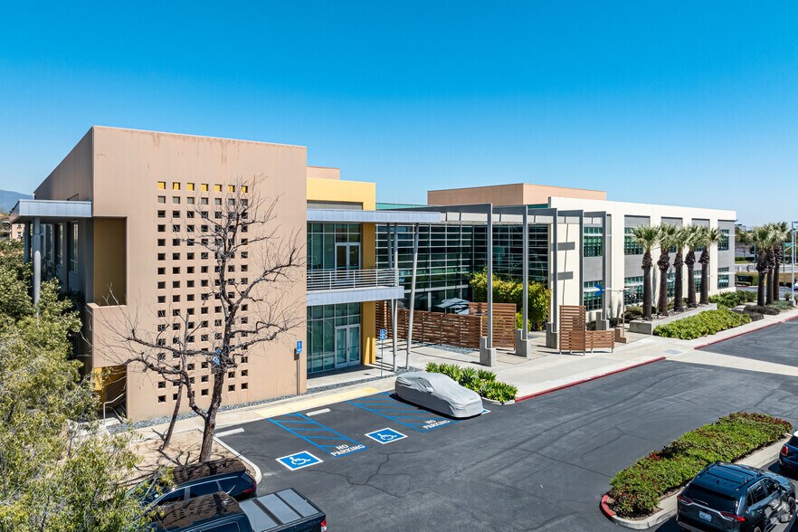 3546 Concours St, Ontario, CA à louer - Photo de l’immeuble – Image 1 sur 7