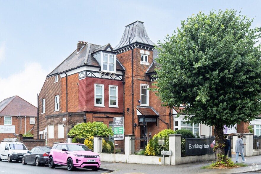 62 Station Rd, Londres à louer - Photo de l’immeuble – Image 2 sur 3