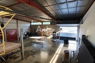 Plus de détails pour Bureau, Local d'activités à louer