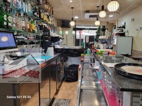 Local commercial dans Barcelone, Barcelona à louer Photo intérieure– Image 1 sur 23
