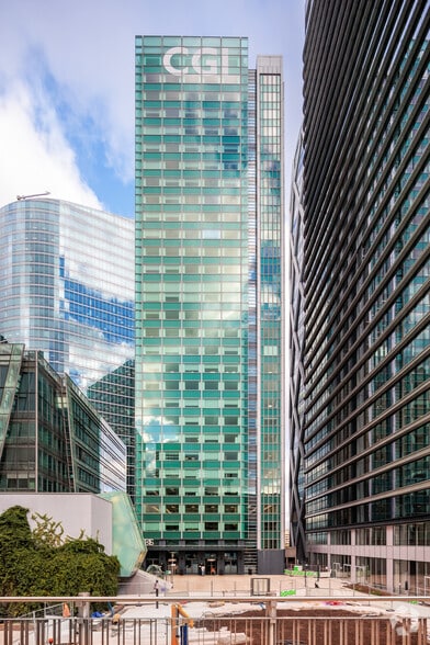 Bureau dans Courbevoie à louer - Photo principale – Image 1 sur 5