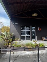 6770 McKinley St, Sebastopol, CA à louer Photo intérieure– Image 1 sur 10