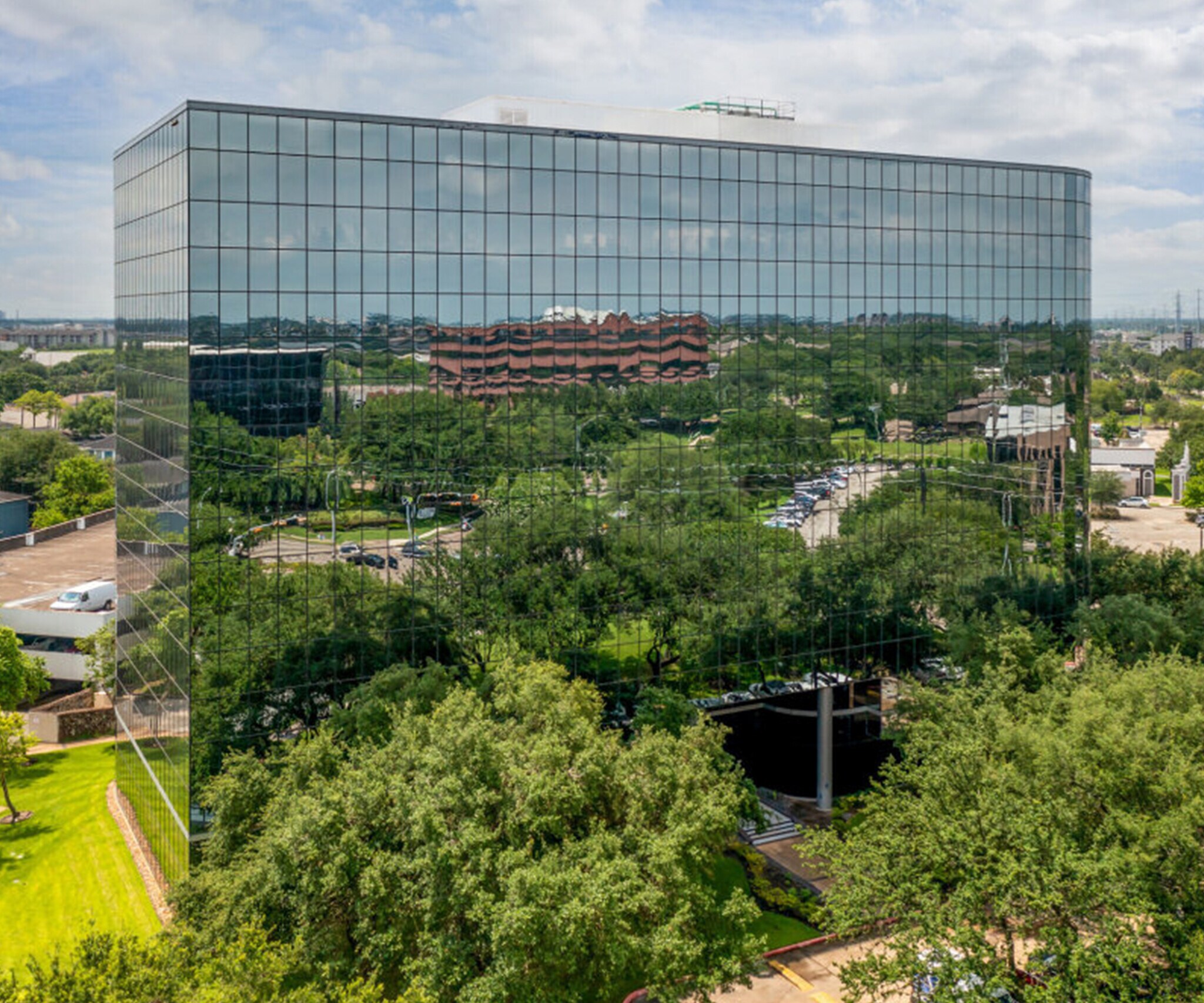 11011 Richmond Ave, Houston, TX à louer Photo principale– Image 1 sur 12
