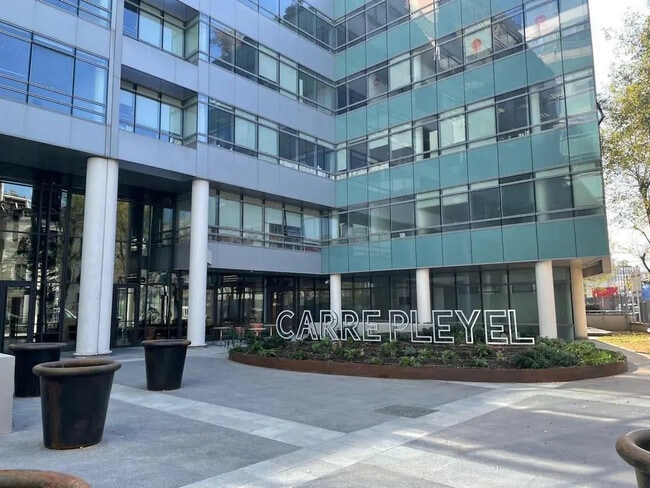 Plus de détails pour 5 Rue Pleyel, Saint-Denis - Bureau à louer