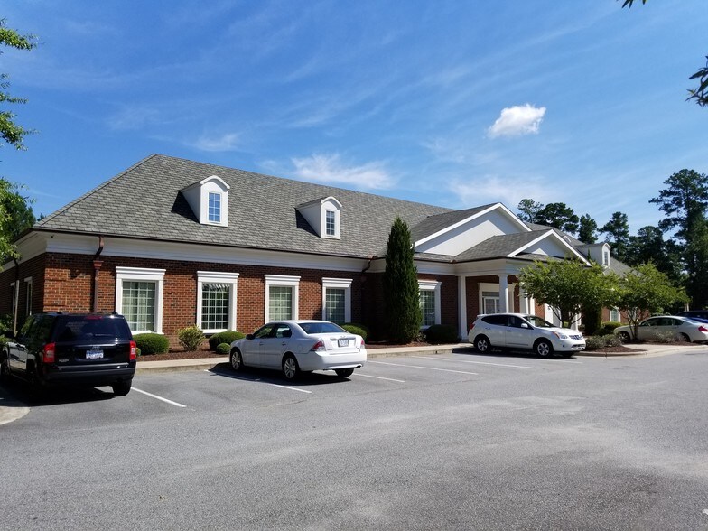 1290 E Arlington Blvd, Greenville, NC à louer - Photo de l’immeuble – Image 2 sur 4