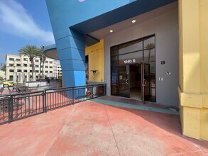 265 Glendora Ave, West Covina, CA à louer Photo de l’immeuble– Image 2 sur 7