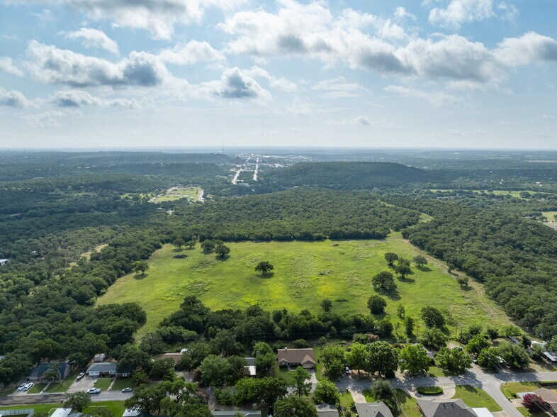Travis Drive Land, Mineral Wells, TX à vendre - Photo de l’immeuble – Image 2 sur 12