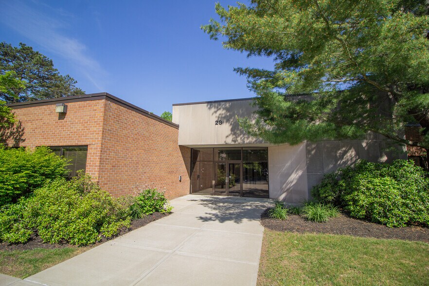 28 Madison Ave Ext, Albany, NY à louer - Photo de l’immeuble – Image 2 sur 8