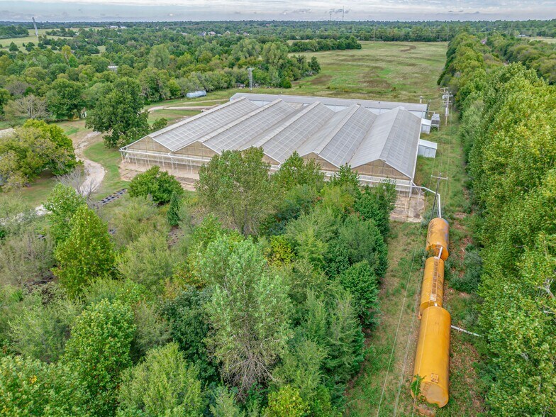 12647 SW 104th St, Mustang, OK à vendre - Photo de l’immeuble – Image 3 sur 9