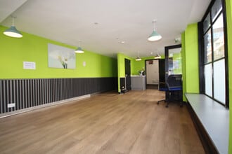 65 High St, Sittingbourne à louer Photo intérieure– Image 2 sur 9