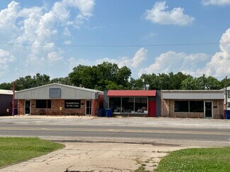 Plus de détails pour 113 W Main St, Duncan, OK - Local commercial à louer